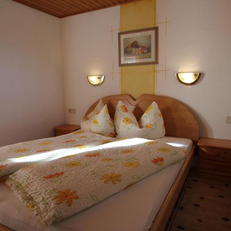 Waldhof Villa Umhausen Ruang foto