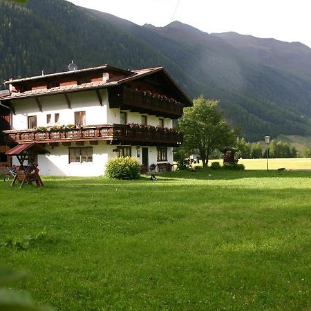 Waldhof Villa Umhausen Bagian luar foto