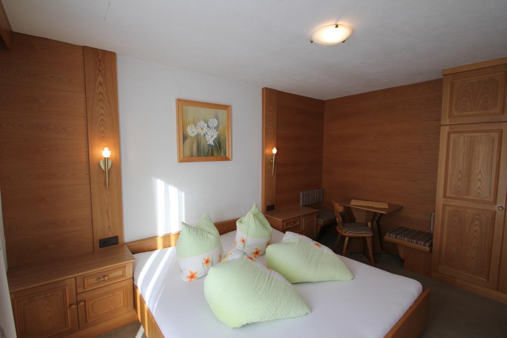 Waldhof Villa Umhausen Bagian luar foto