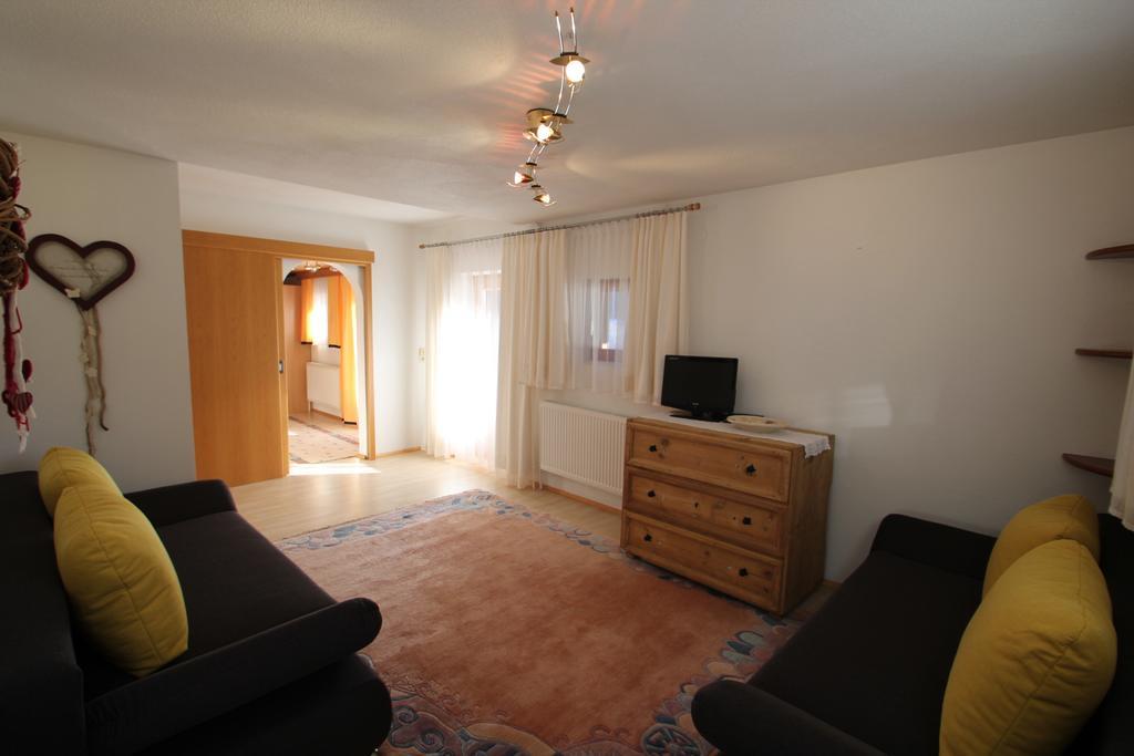Waldhof Villa Umhausen Bagian luar foto